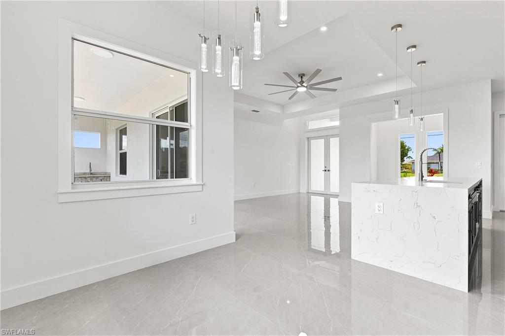 1120 32nd Ln Property Photo 16
