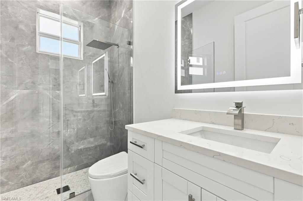 1120 32nd Ln Property Photo 30