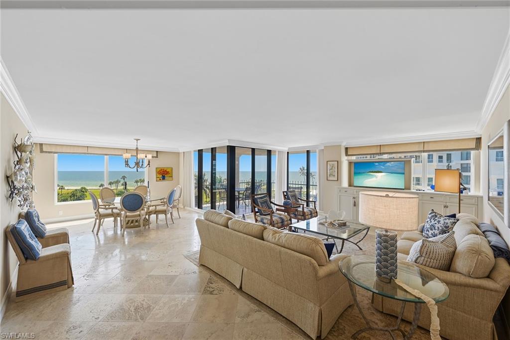 4251 Gulf Shore Blvd N 6d Property Photo 6