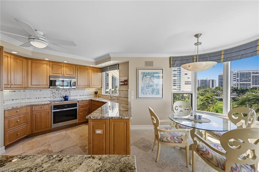 4251 Gulf Shore Blvd N 6d Property Photo 16