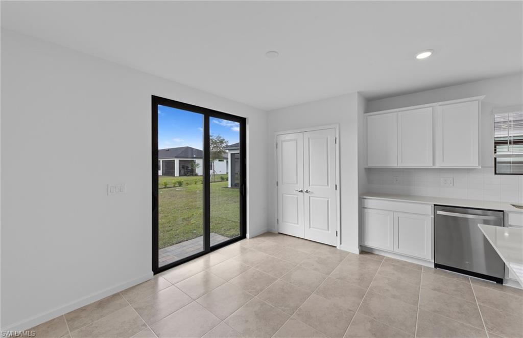 1224 Caloosa Cove Dr Property Photo 13