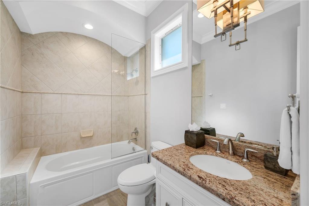 590 Putter Point Pl Property Photo 18