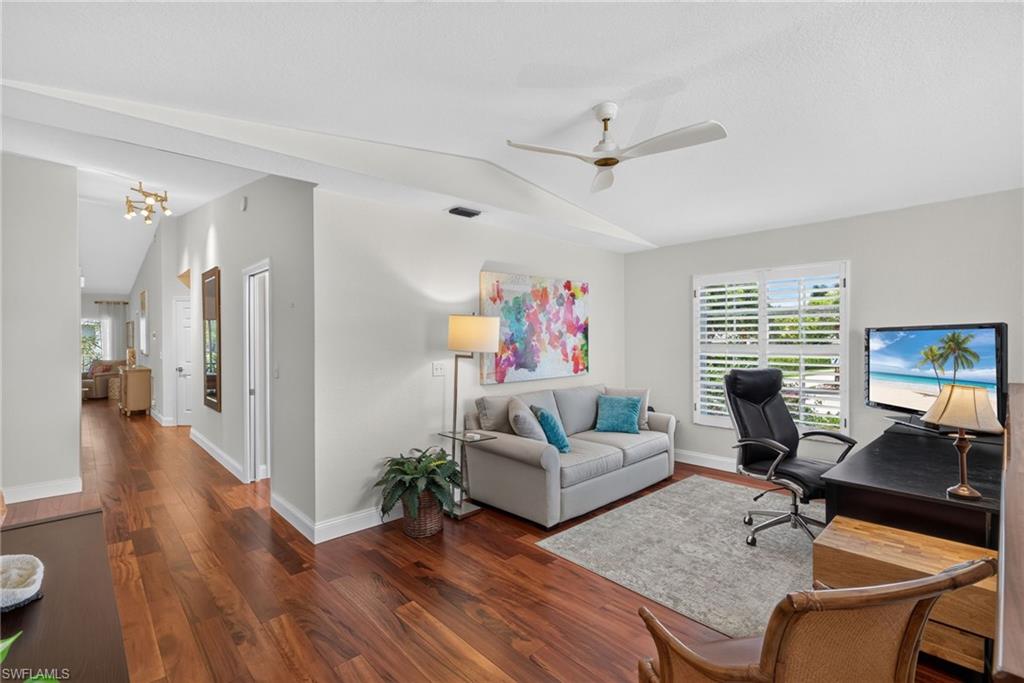7108 Barrington Cir 202 Property Photo 5