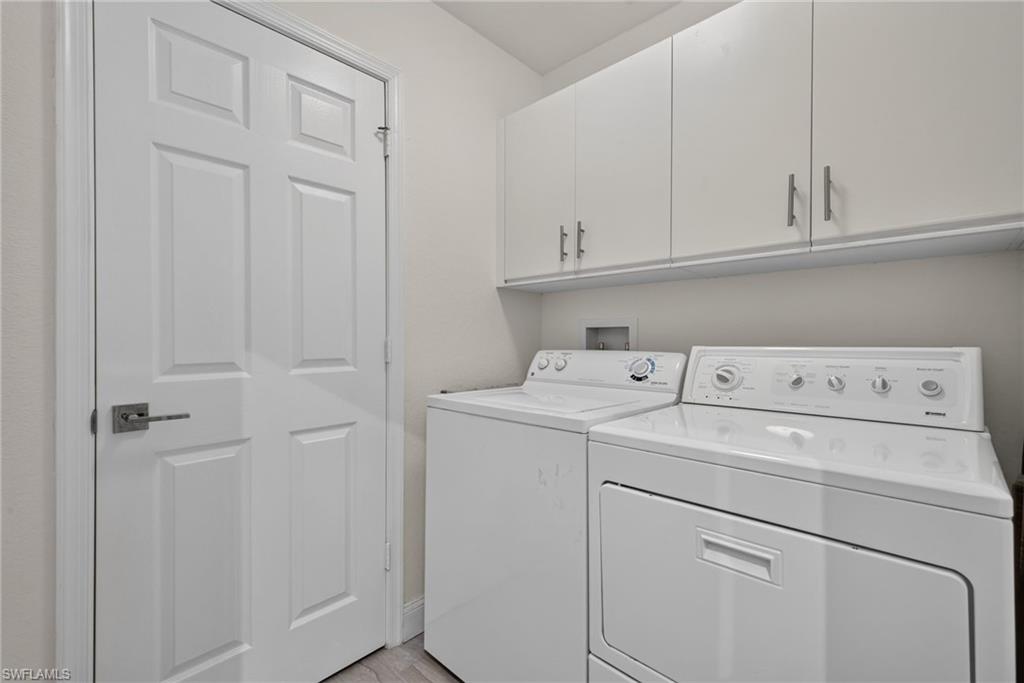 7108 Barrington Cir 202 Property Photo 26