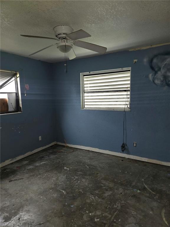 3480 Price Blvd Property Photo 11
