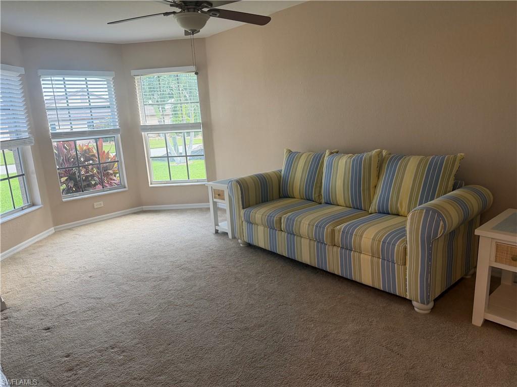 527 40th Ter Property Photo 10