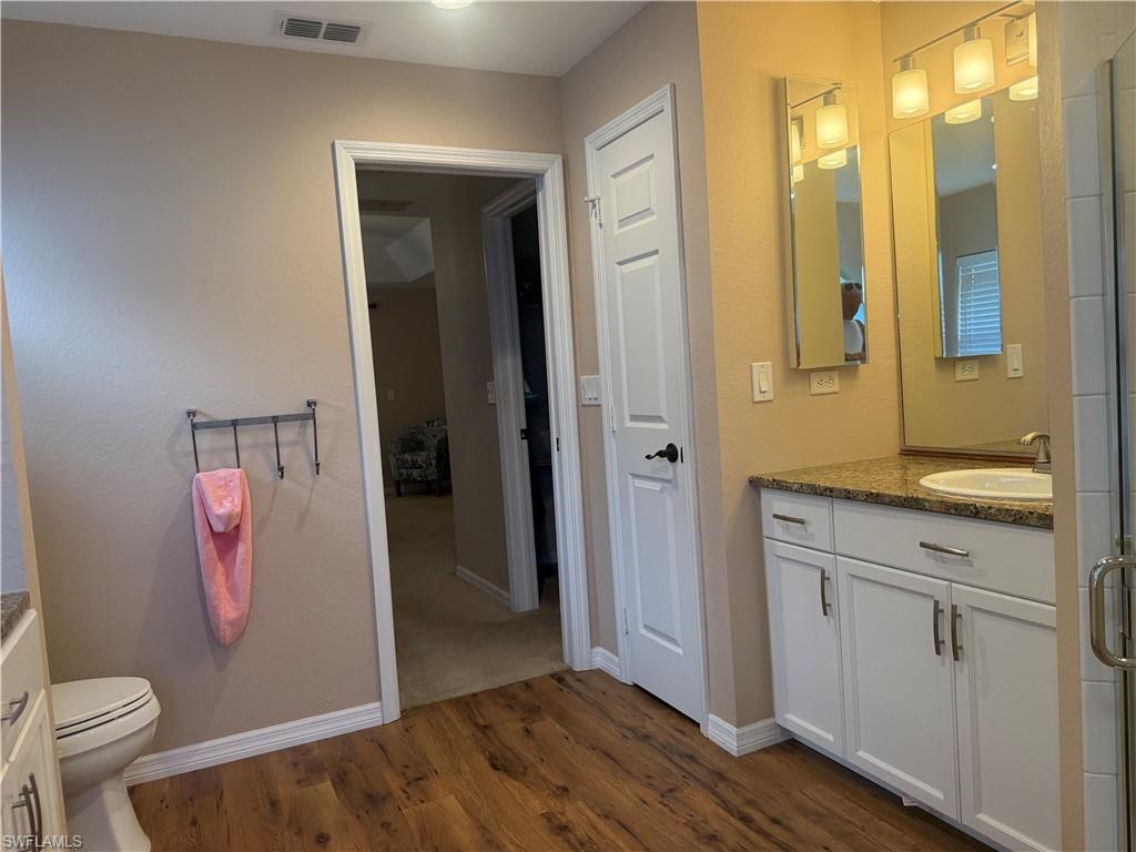 527 40th Ter Property Photo 16