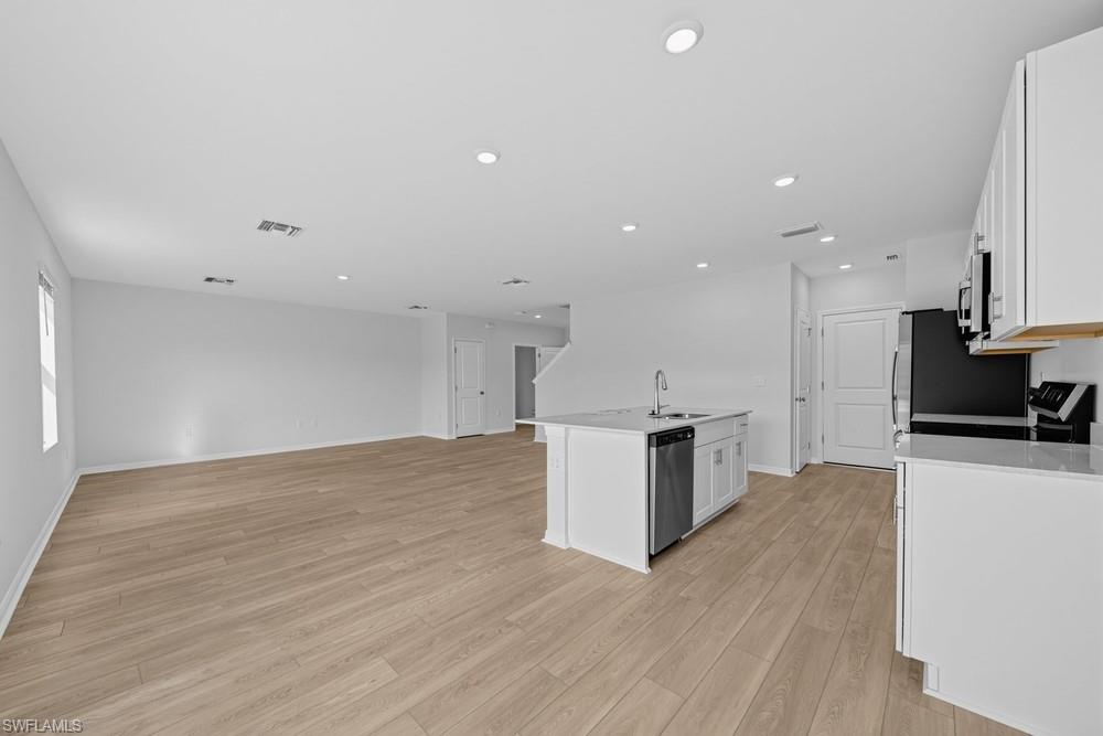 6512 Equinox Ln Property Photo 10