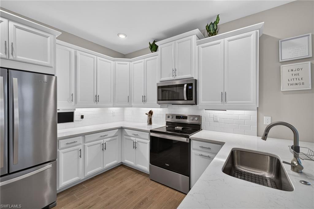 1108 Enbrook Loop Property Photo 13