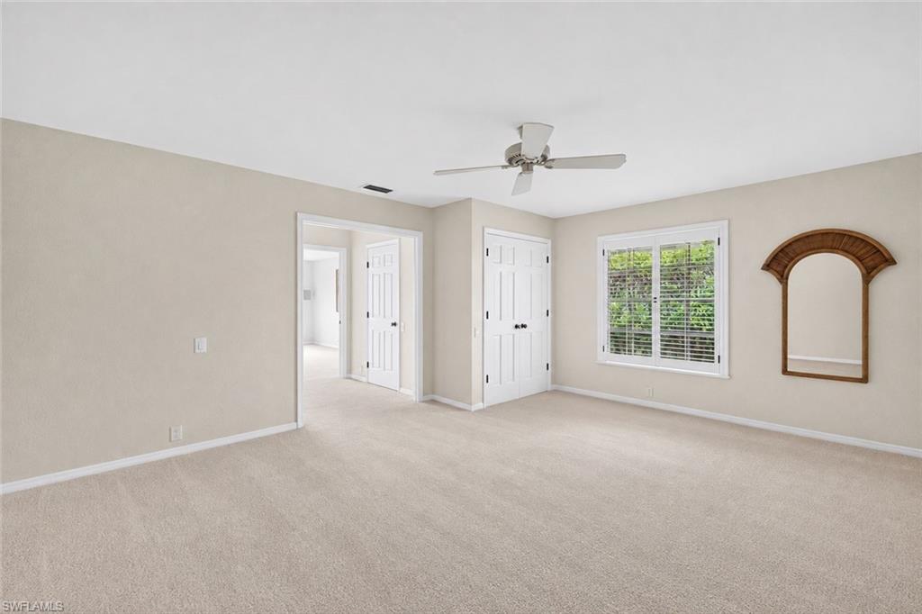700 Hollybriar Ln Property Photo 23