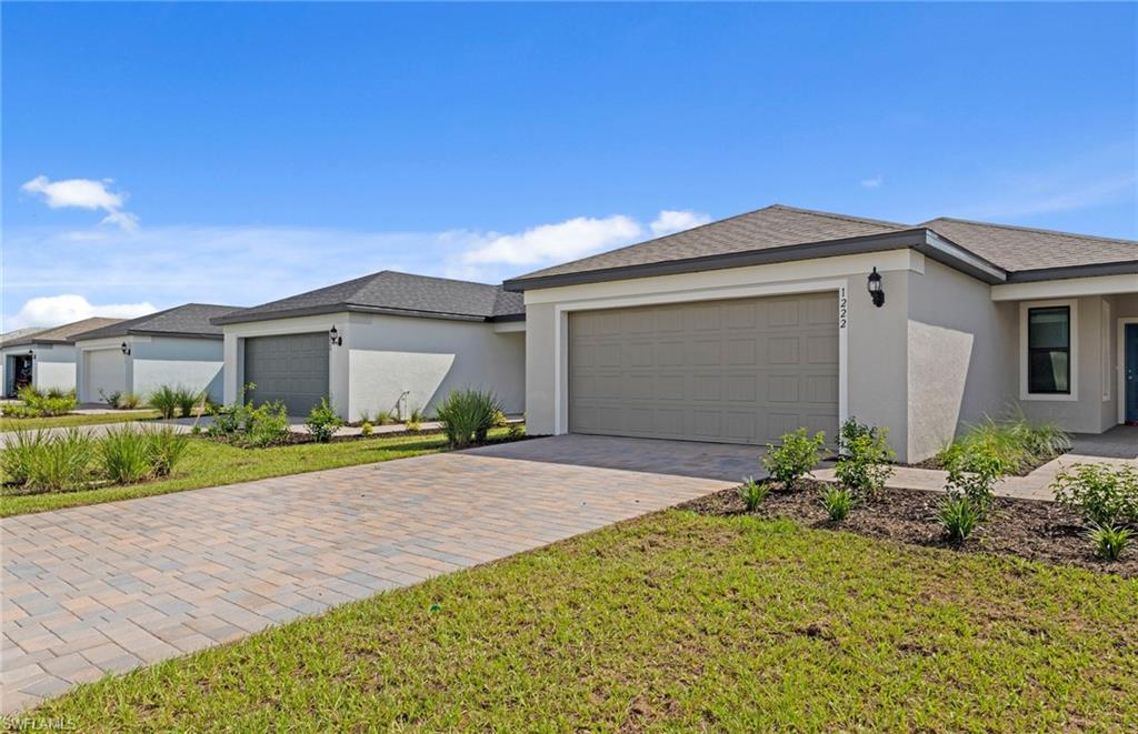 1222 Caloosa Cove Dr Property Photo 4
