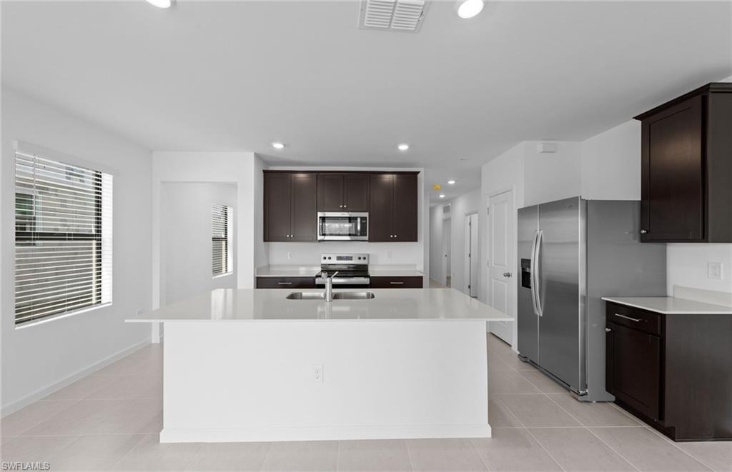1222 Caloosa Cove Dr Property Photo 10