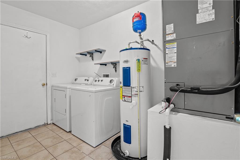 612 Santa Barbara Blvd Property Photo 31