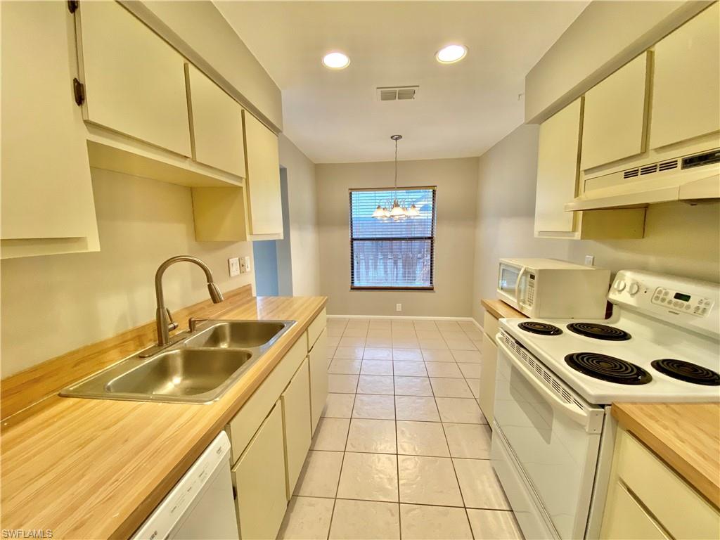 13128 Langton Ct Property Photo 12
