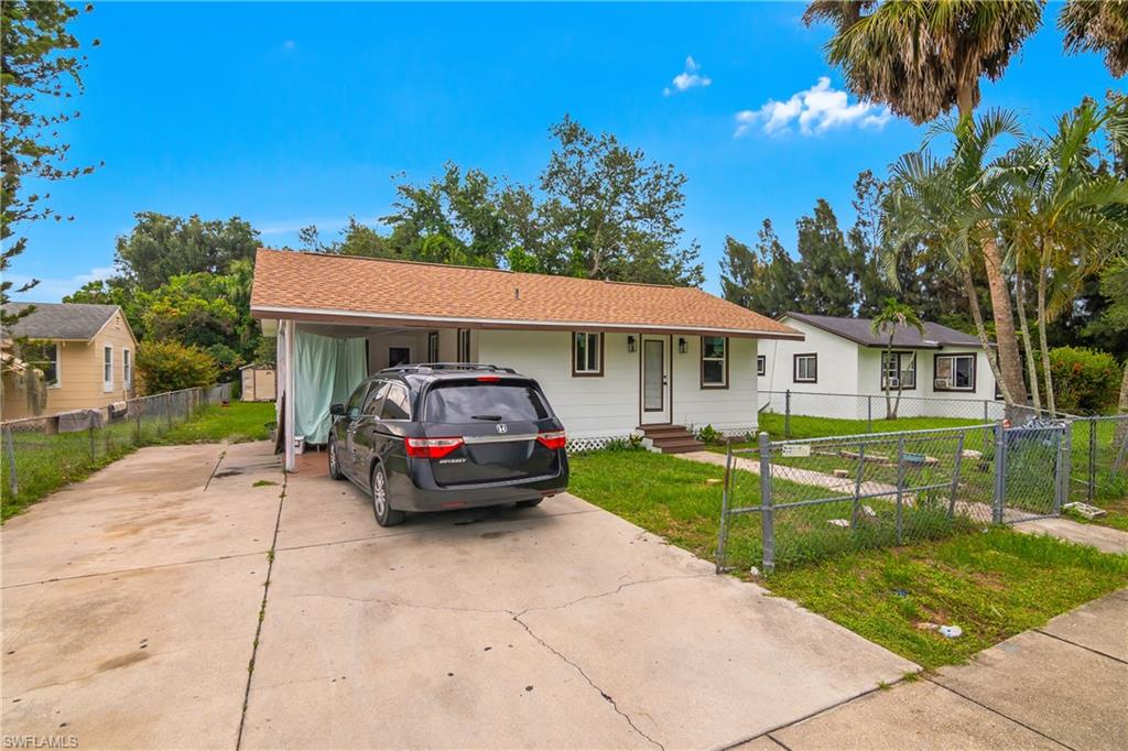 337 Balboa Ave Property Photo 2