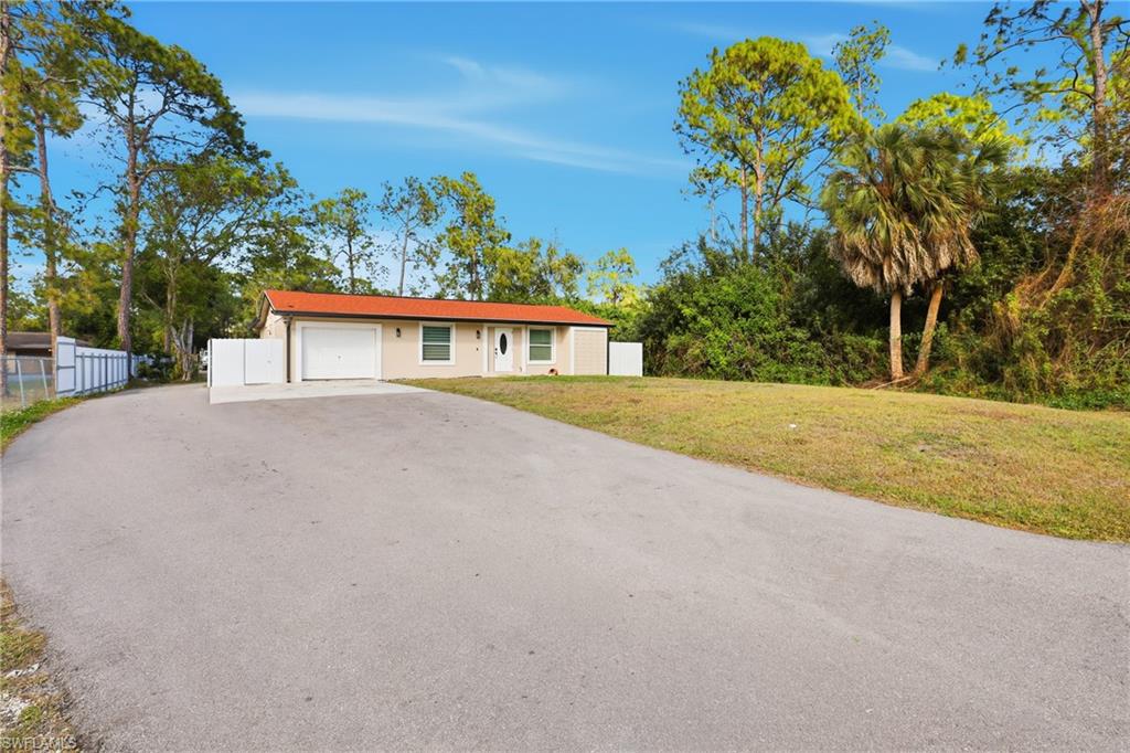 6005 Star Grass Ln Property Photo 4