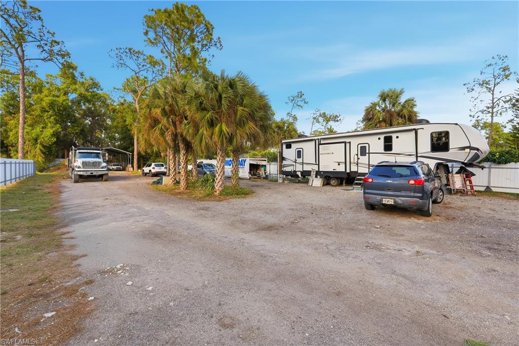 6005 Star Grass Ln Property Photo 36