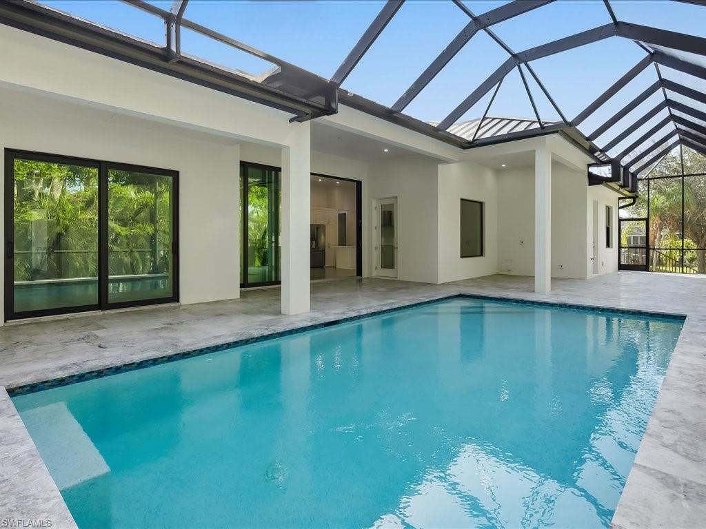 82 Tahiti Rd Property Photo 4