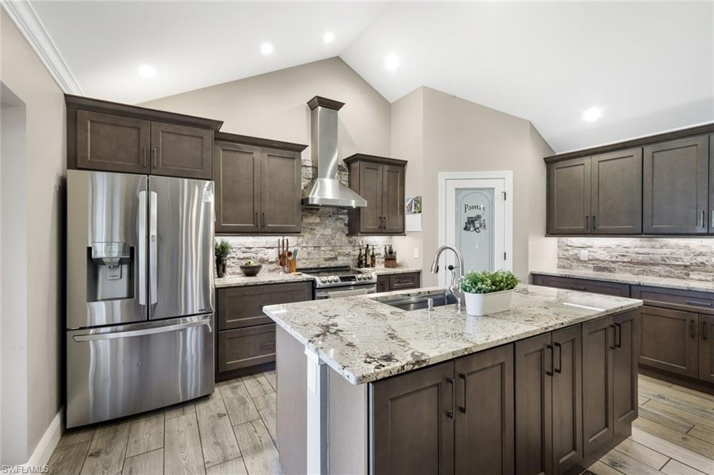 1800 30th Pl Property Photo 11