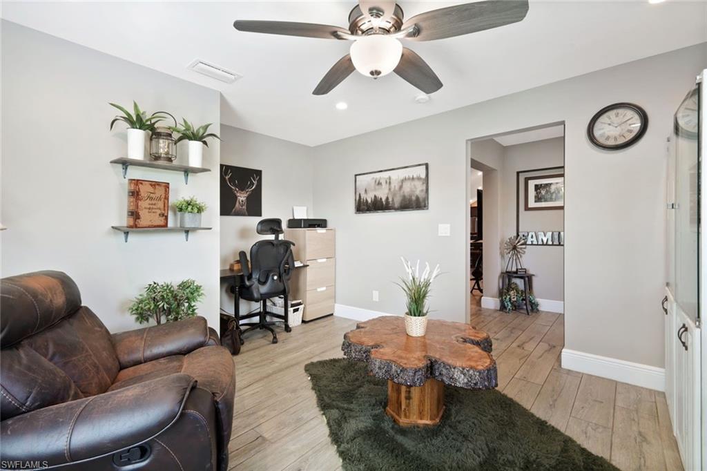 1800 30th Pl Property Photo 27