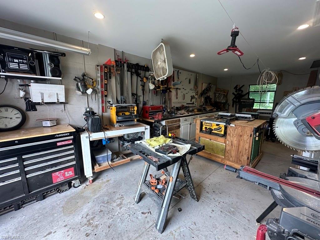 1800 30th Pl Property Photo 30