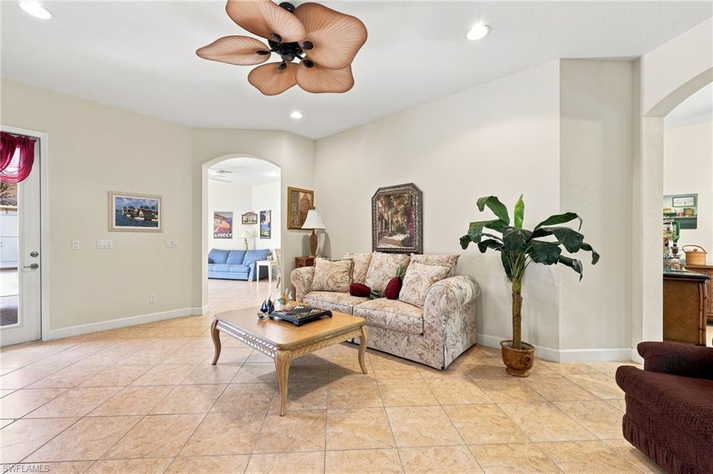 6116 Highwood Park Ln Property Photo 7