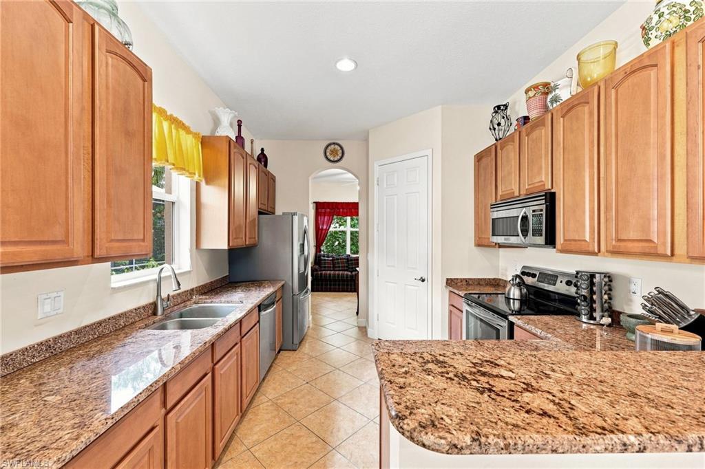 6116 Highwood Park Ln Property Photo 12