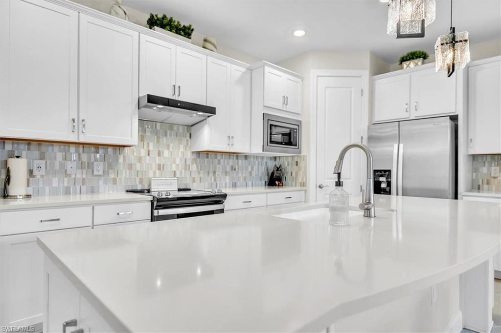 17146 Oakstead Dr Property Photo 13