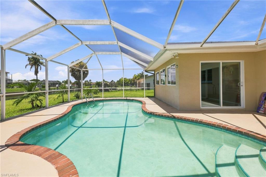 5224 Tower DR Property Photo 1