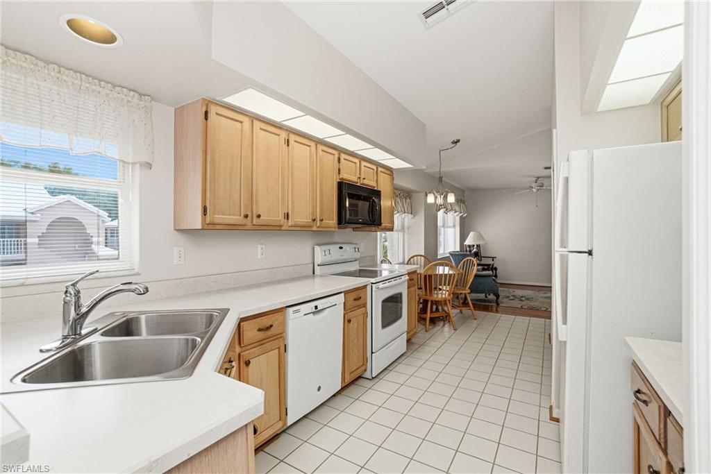 3991 Windward Passage Cir 202 Property Photo 9