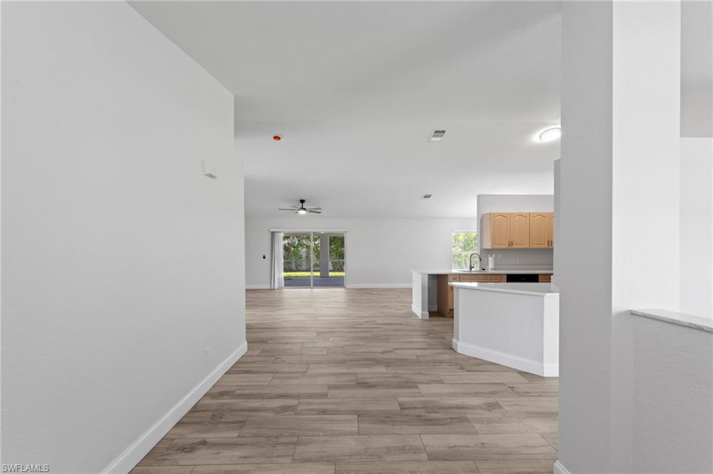 2022 9th Ter Property Photo 4