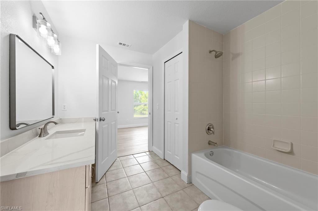 2022 9th Ter Property Photo 17