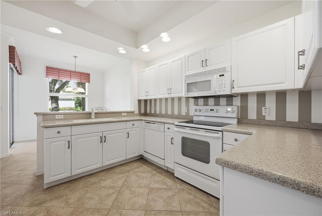3485 Grand Cypress Dr 102 Property Photo 3