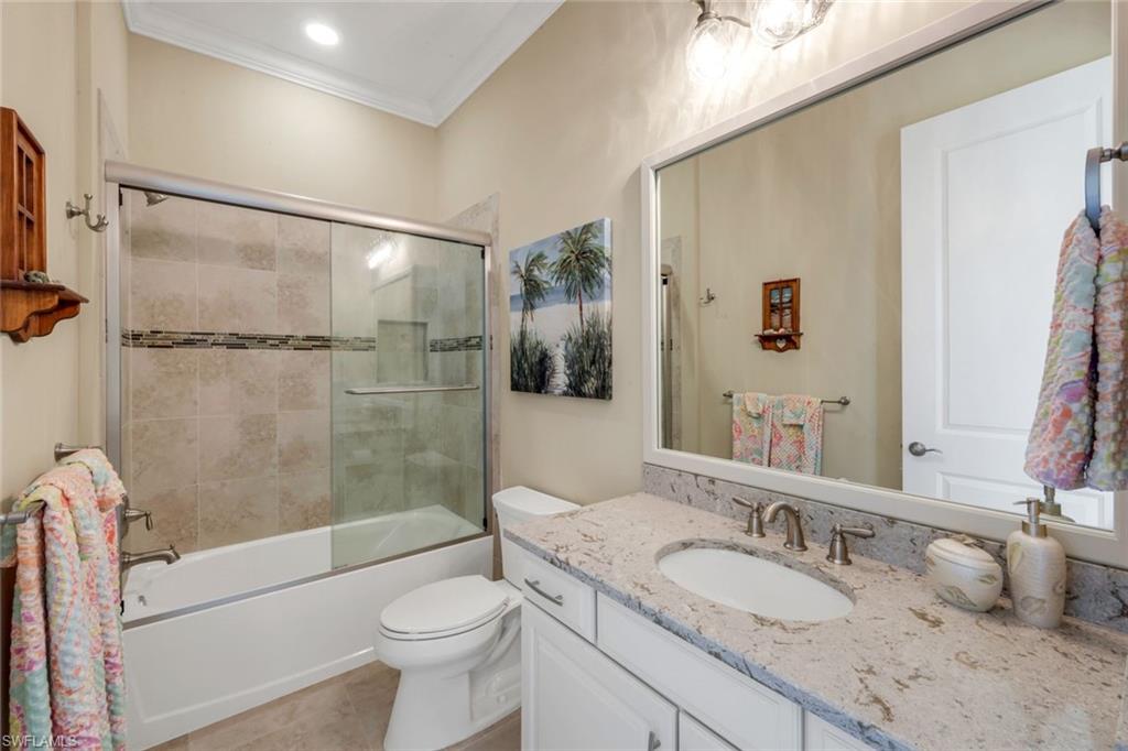 8362 Viale Cir Property Photo 22