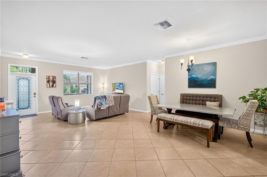 2764 Via Piazza Loop Property Photo 4