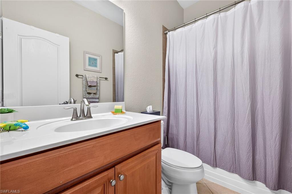 2764 Via Piazza Loop Property Photo 19