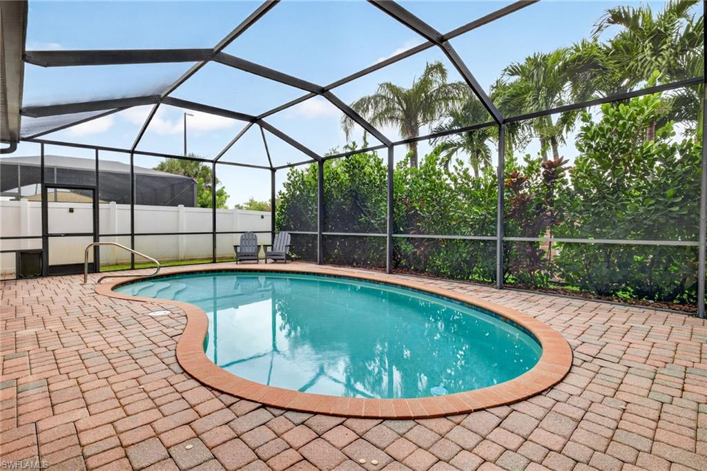 2764 Via Piazza Loop Property Photo 25