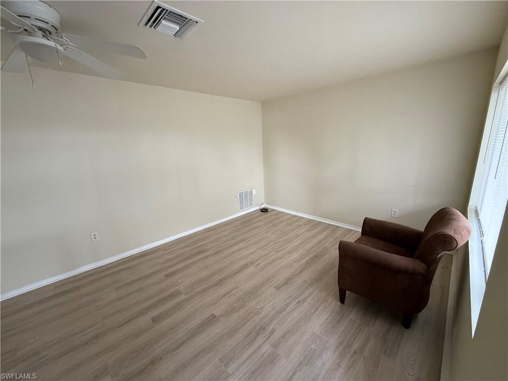 10632 Woods Cir 6 Property Photo 7