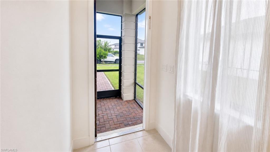 5245 Marano Dr Property Photo 3