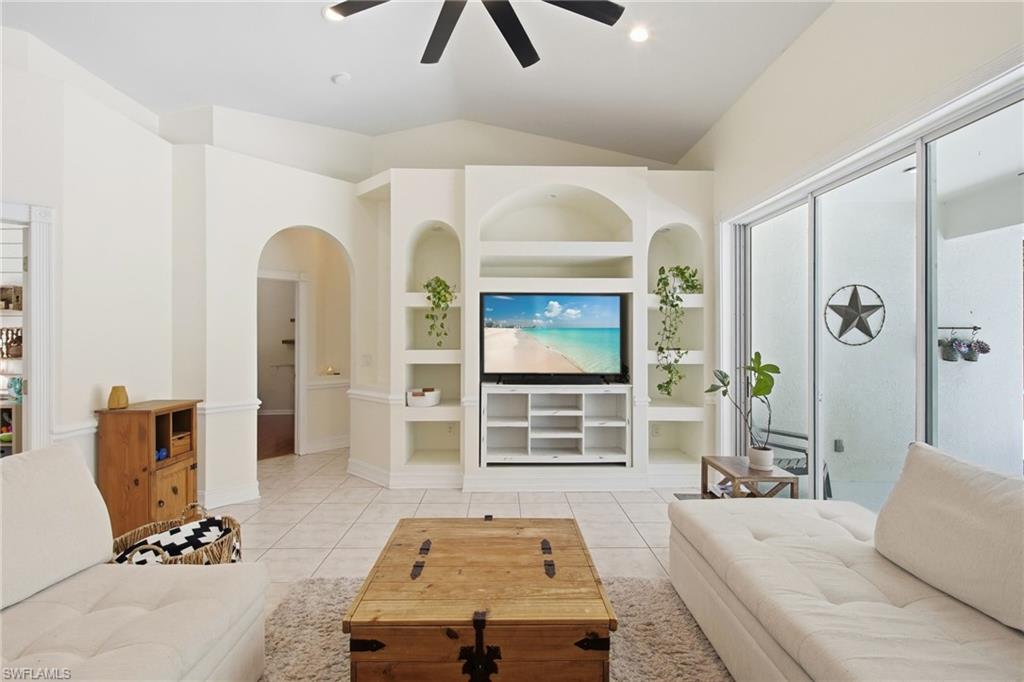 5791 Golden Gate Pkwy Property Photo 6