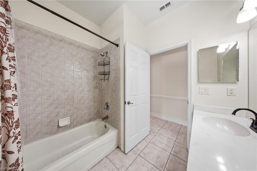 5791 Golden Gate Pkwy Property Photo 34