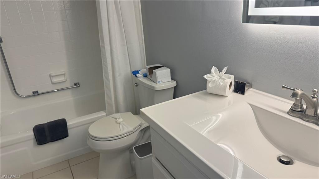 600 Valley Stream Dr F6 Property Photo 10
