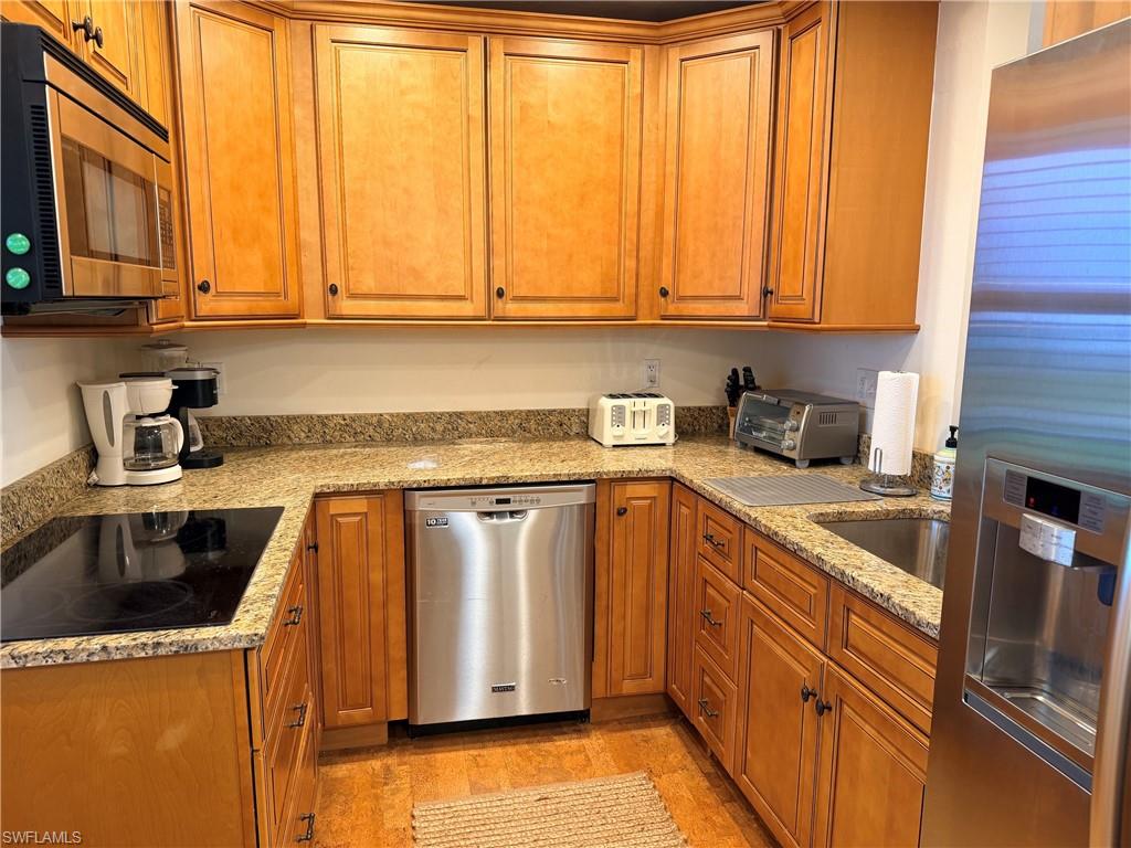1700 Pine Valley Dr 314 Property Photo 3