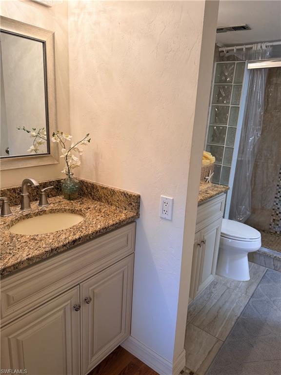 1700 Pine Valley Dr 314 Property Photo 8