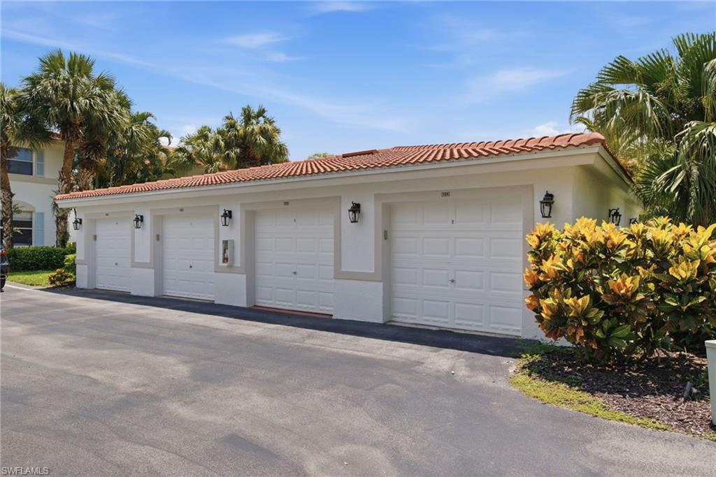 6670 Huntington Lakes Cir 104 Property Photo 15