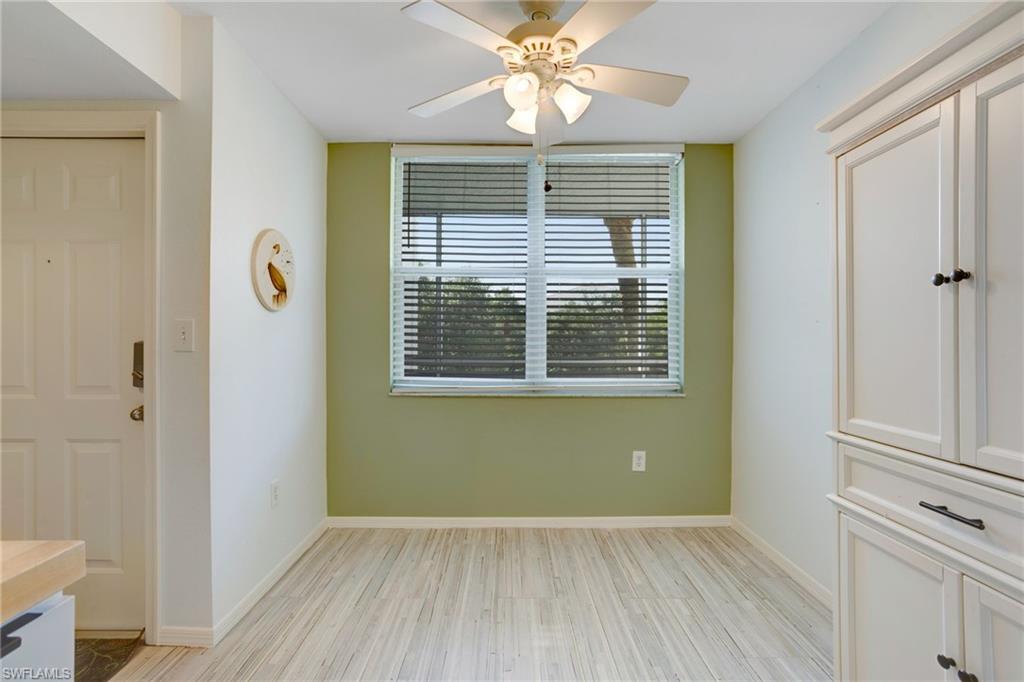 285 Naples Cove Dr 1303 Property Photo 5