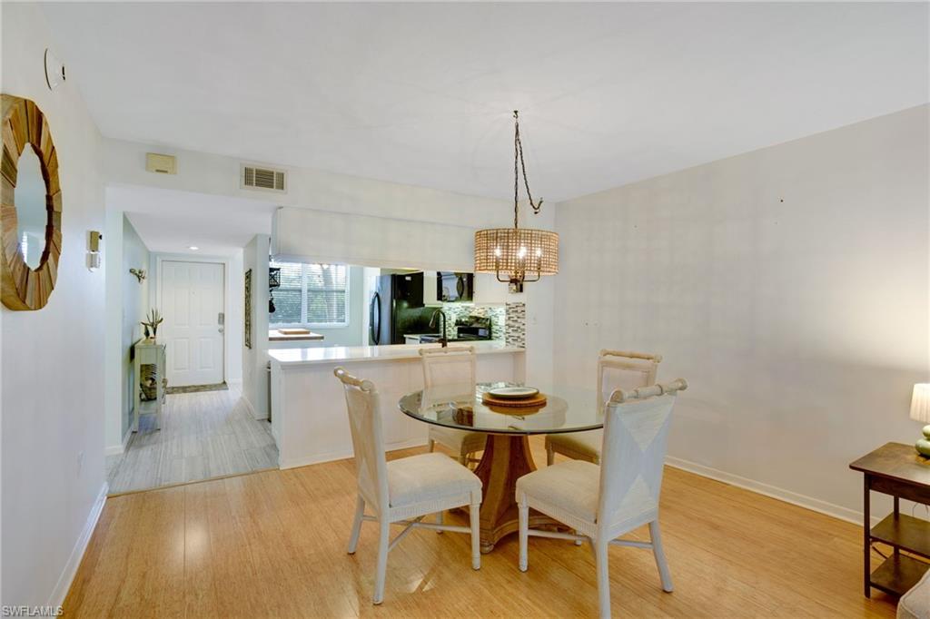 285 Naples Cove Dr 1303 Property Photo 8