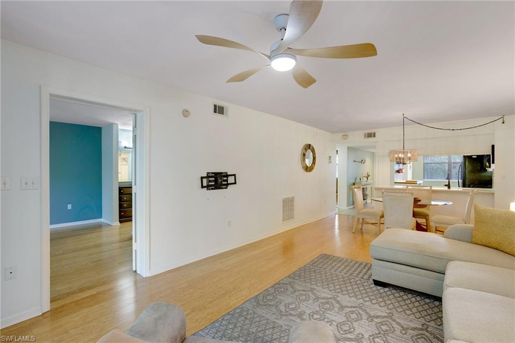 285 Naples Cove Dr 1303 Property Photo 13