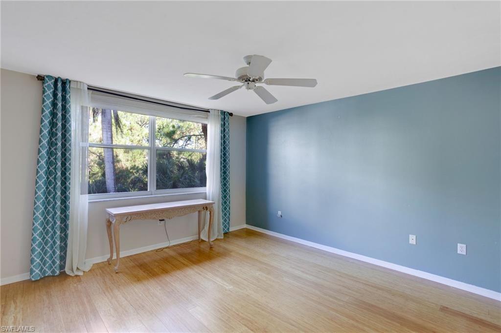 285 Naples Cove Dr 1303 Property Photo 14