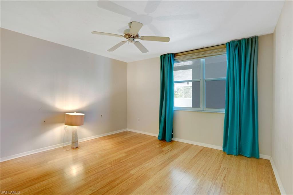 285 Naples Cove Dr 1303 Property Photo 19